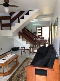 Cozy Duplex in Jurerê