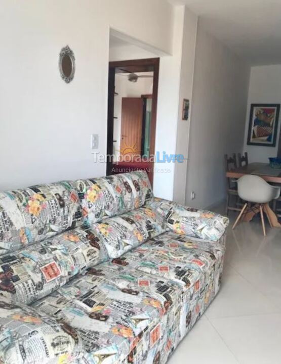 Apartamento para aluguel de temporada em Arraial do Cabo (Prainha)