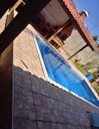 Acogedora casa de playa con piscina