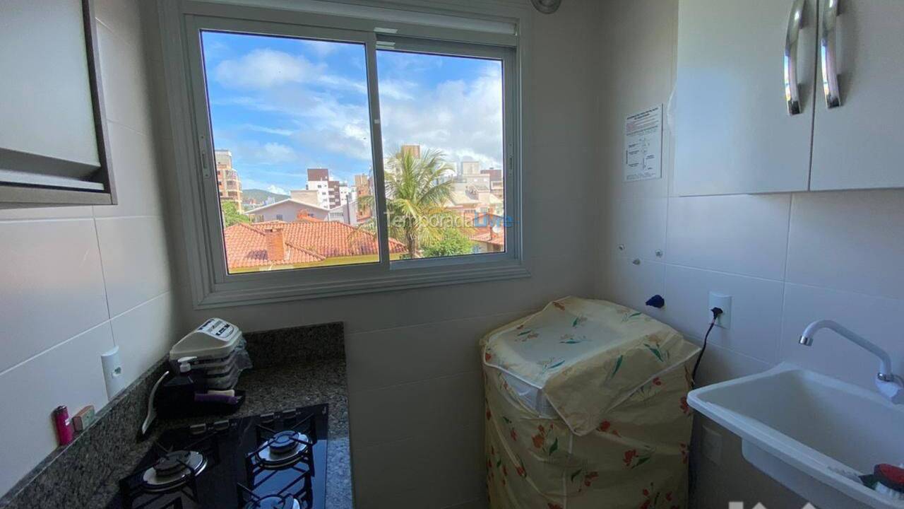 Apartamento para alquiler de vacaciones em Governador Celso Ramos (Praia de Palmas)