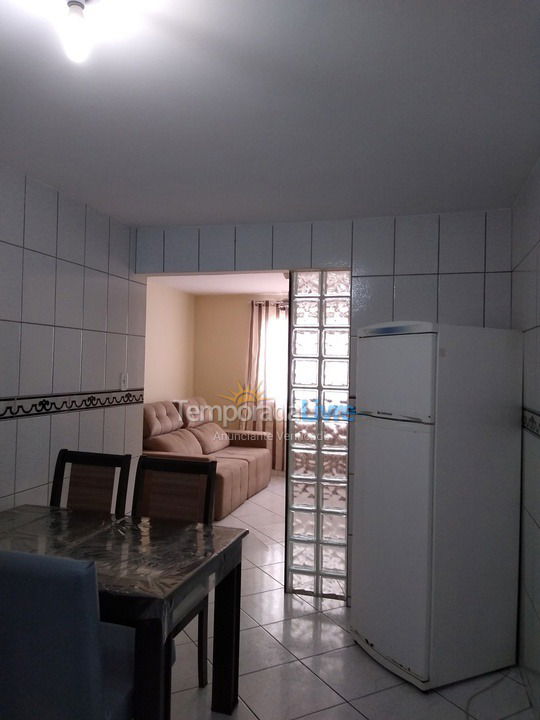 Apartamento para aluguel de temporada em Vila Velha (Praia de Itaparica)