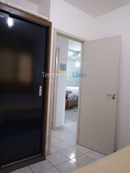 Apartamento para aluguel de temporada em Vila Velha (Praia de Itaparica)