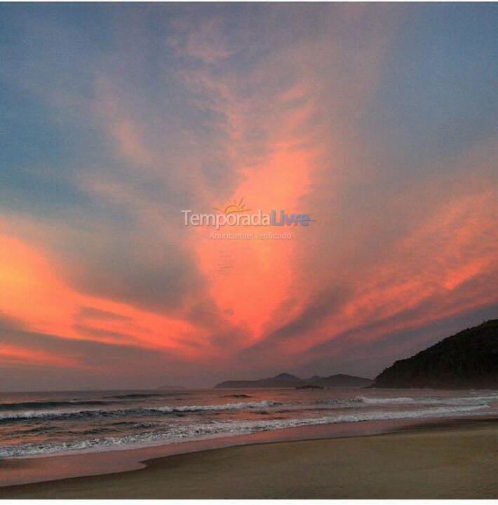 Casa para alquiler de vacaciones em Ubatuba (Praia de Itamambuca)