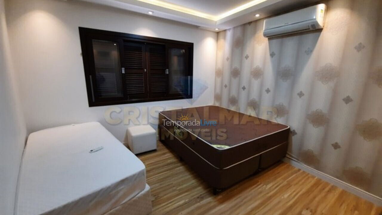 Casa para alquiler de vacaciones em Bombinhas (Praia de Bombas)