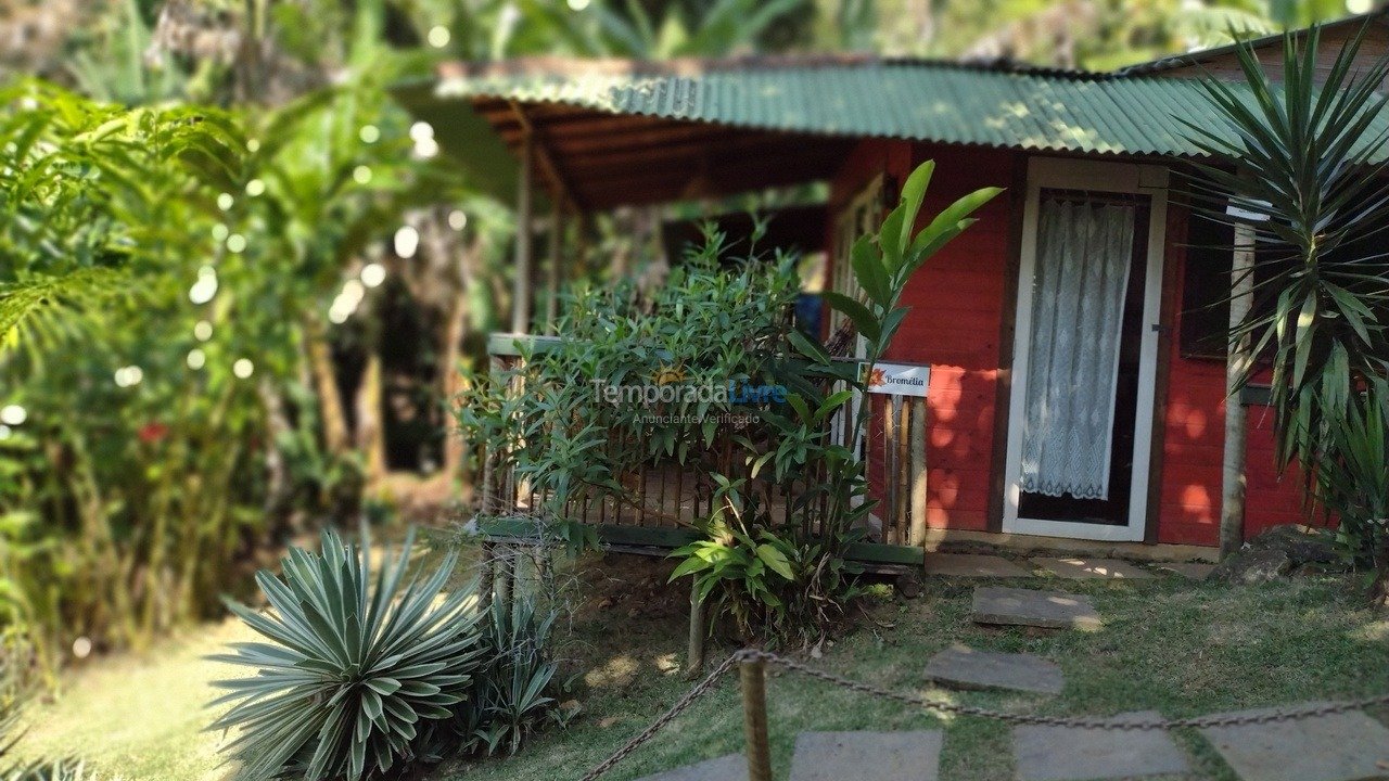 Casa para aluguel de temporada em Ubatuba (Praia do Flamengo)