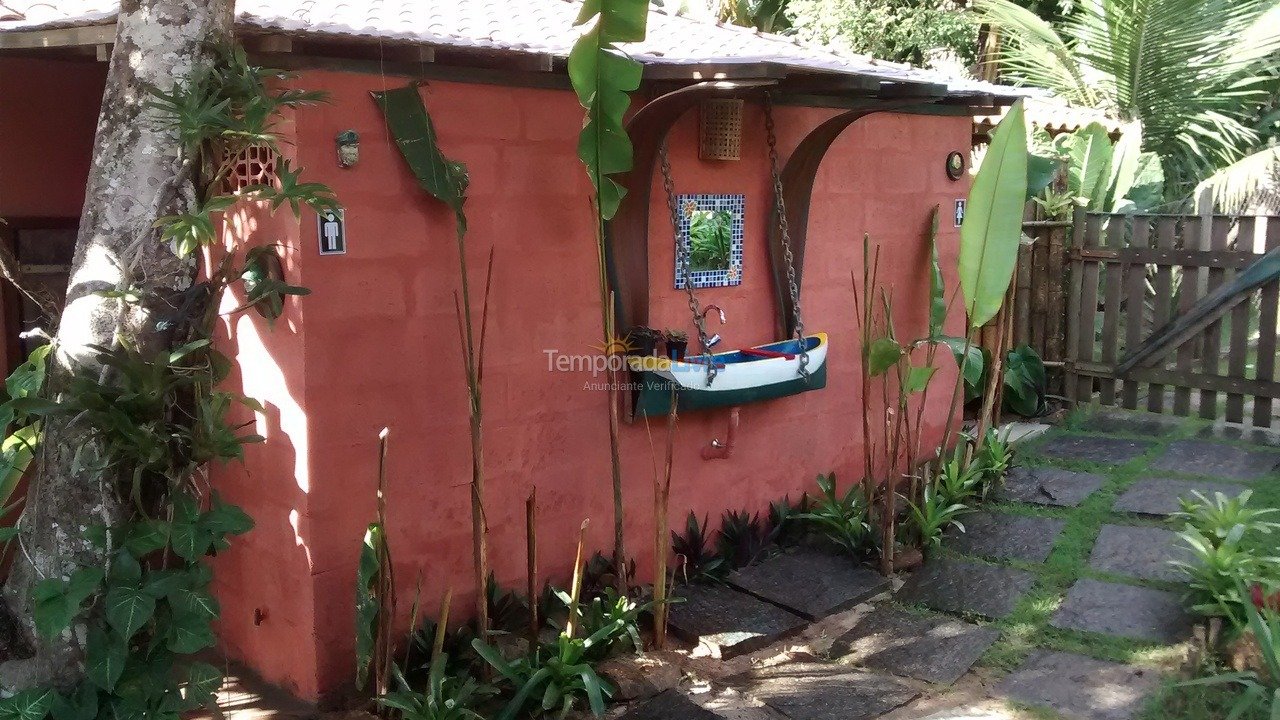 Casa para aluguel de temporada em Ubatuba (Praia do Flamengo)