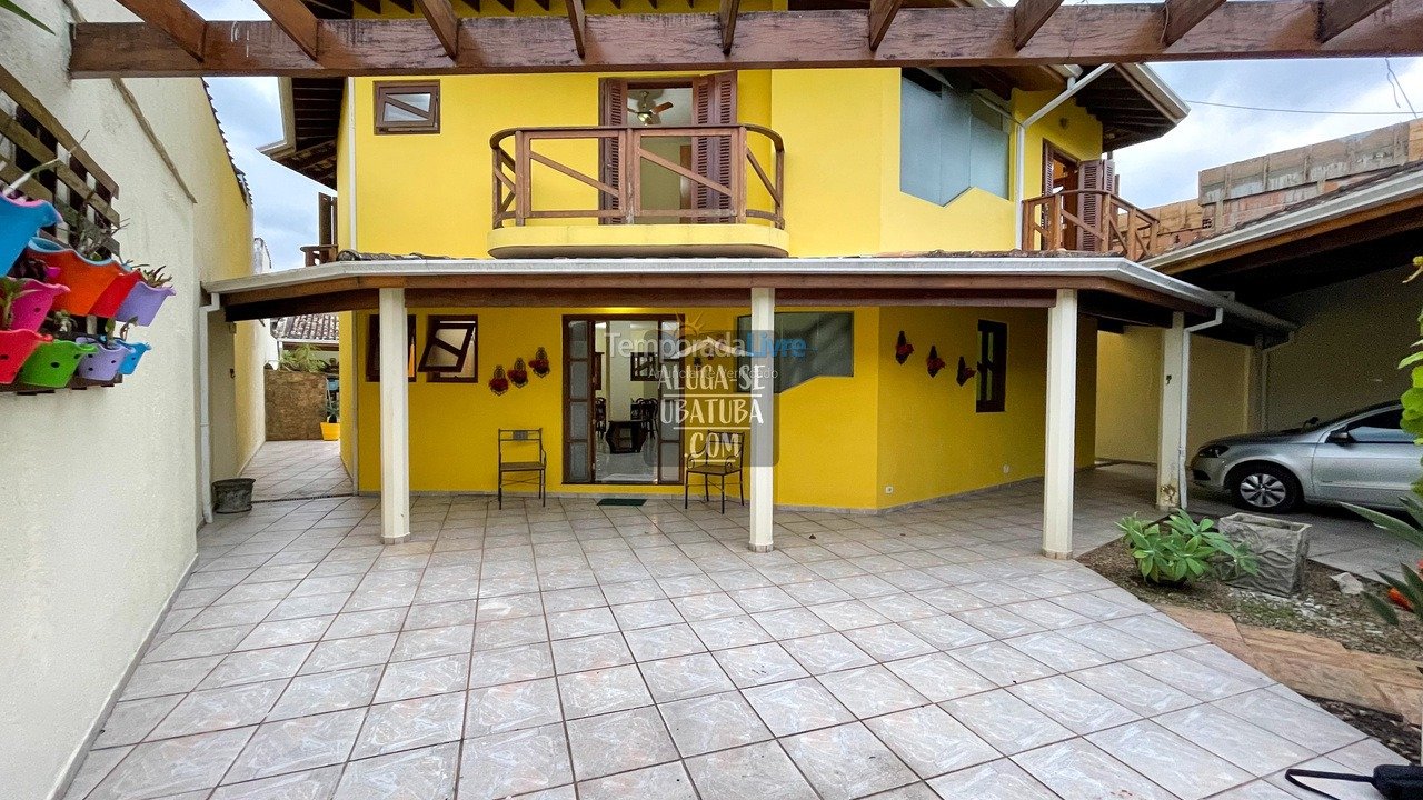 House for vacation rental in Ubatuba (Centro)