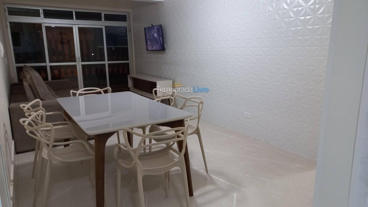 Apartamento para aluguel de temporada em Matinhos (Caiobá)