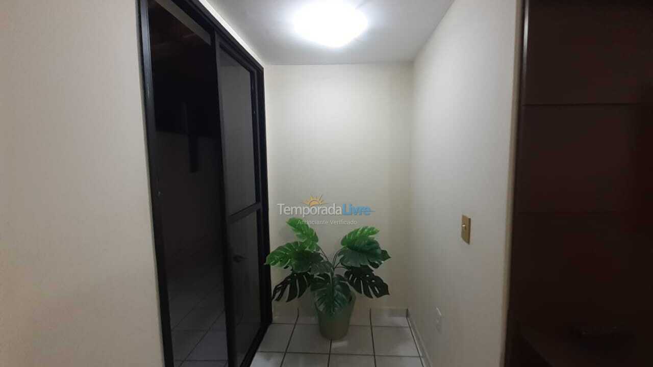 Apartamento para aluguel de temporada em Guarapari (Praia do Morro)