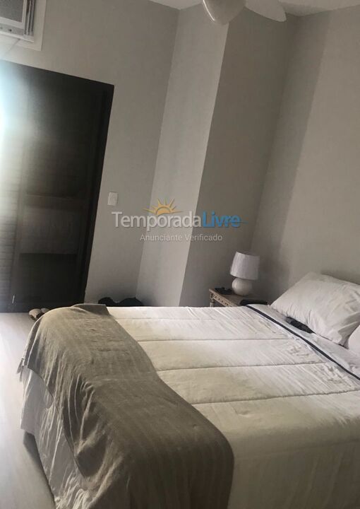 Apartment for vacation rental in Guarujá (Enseada)