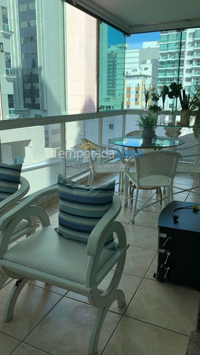 Apartamento para alquiler de vacaciones em Balneário Camboriú (Praia Central)