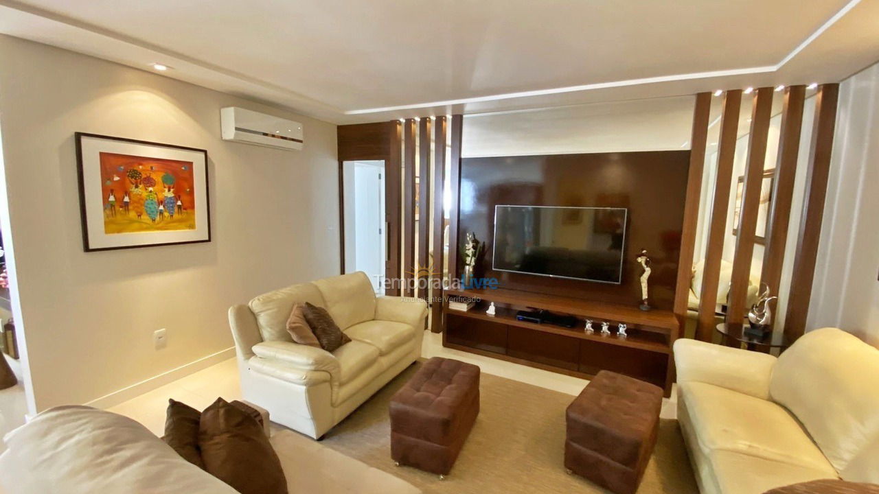 Apartamento para aluguel de temporada em Balneário Camboriú (Praia Central)