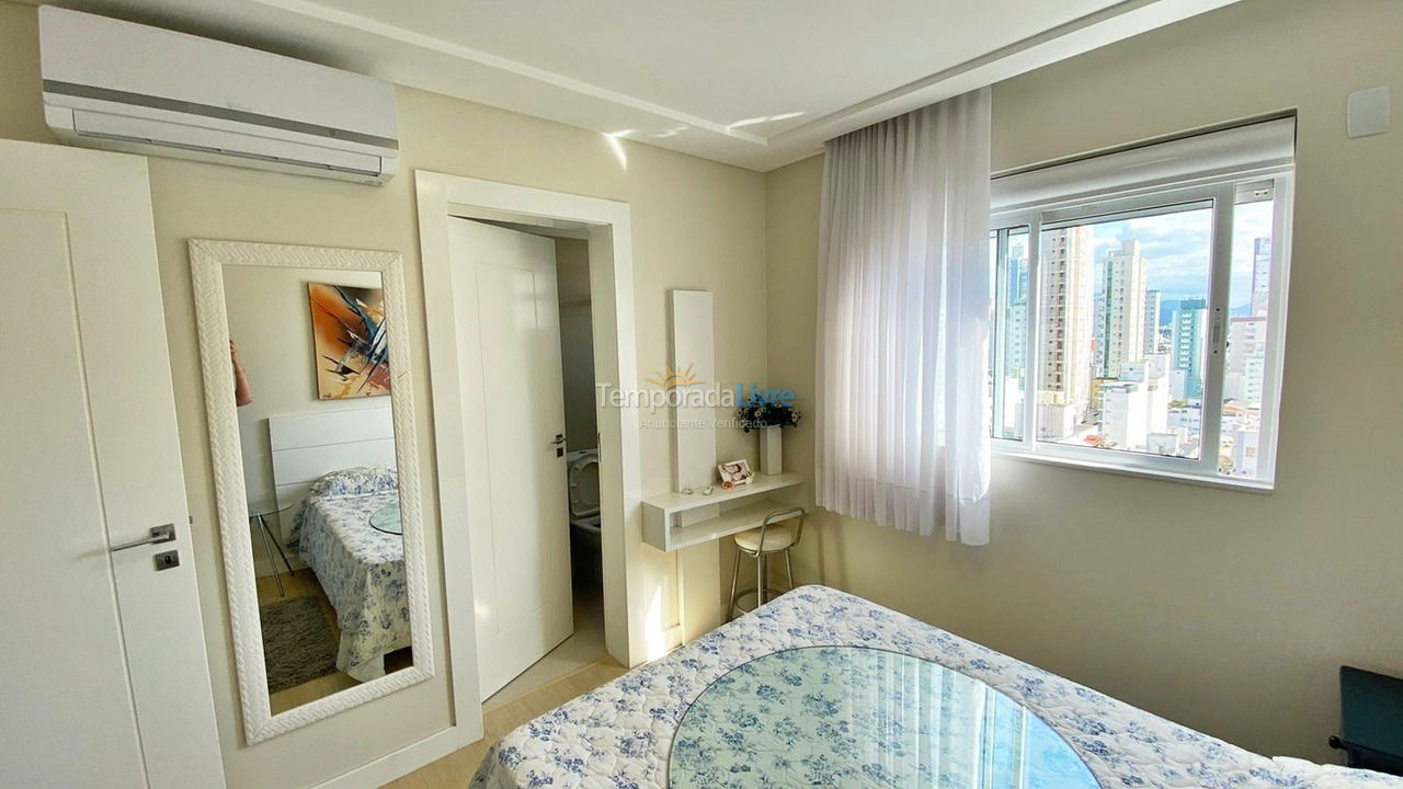 Apartamento para aluguel de temporada em Balneário Camboriú (Praia Central)