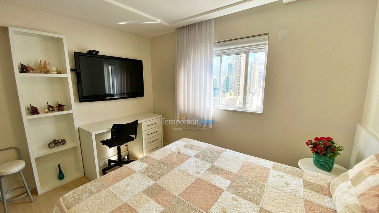Apartamento para aluguel de temporada em Balneário Camboriú (Praia Central)