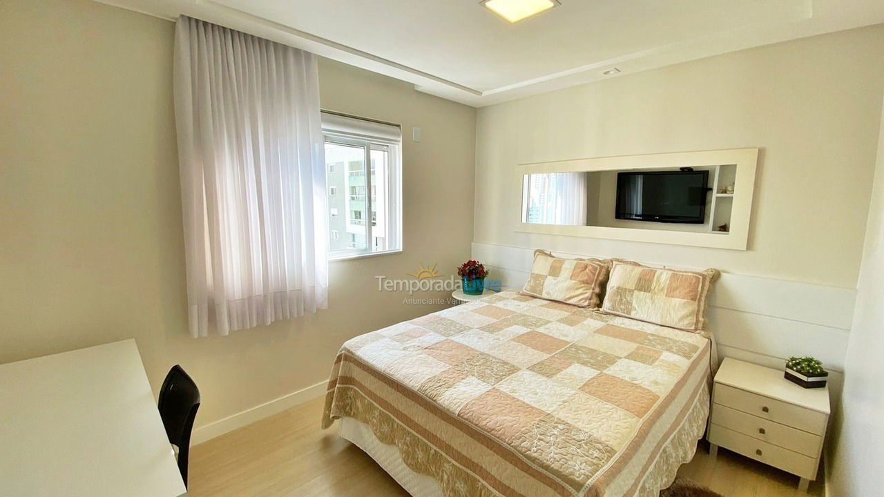 Apartamento para aluguel de temporada em Balneário Camboriú (Praia Central)