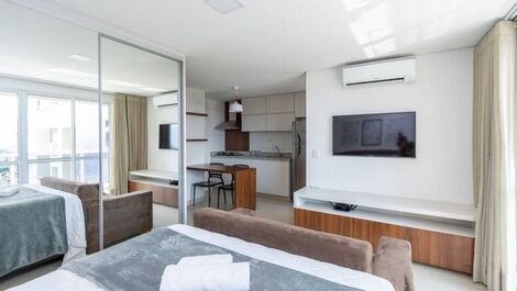 Beautiful and COMPLETE Flat