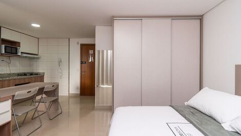 TH1305 Flat Moderno e acolhedor no Setor Bueno - Mobiliado - WI-fi...