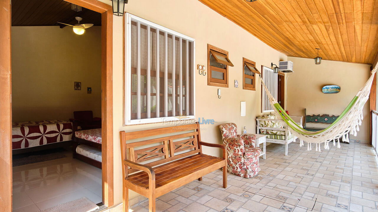 Casa para alquiler de vacaciones em Paraty (Caborê)