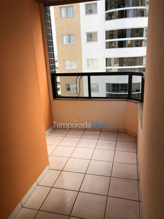 Apartamento para aluguel de temporada em Guarapari (Praia do Morro)