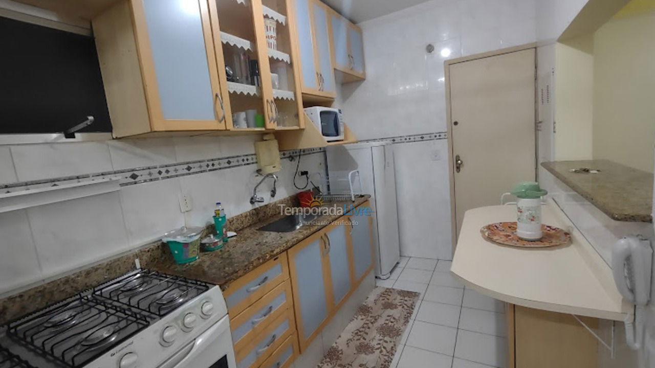 Apartamento para aluguel de temporada em Guarujá (Enseada)