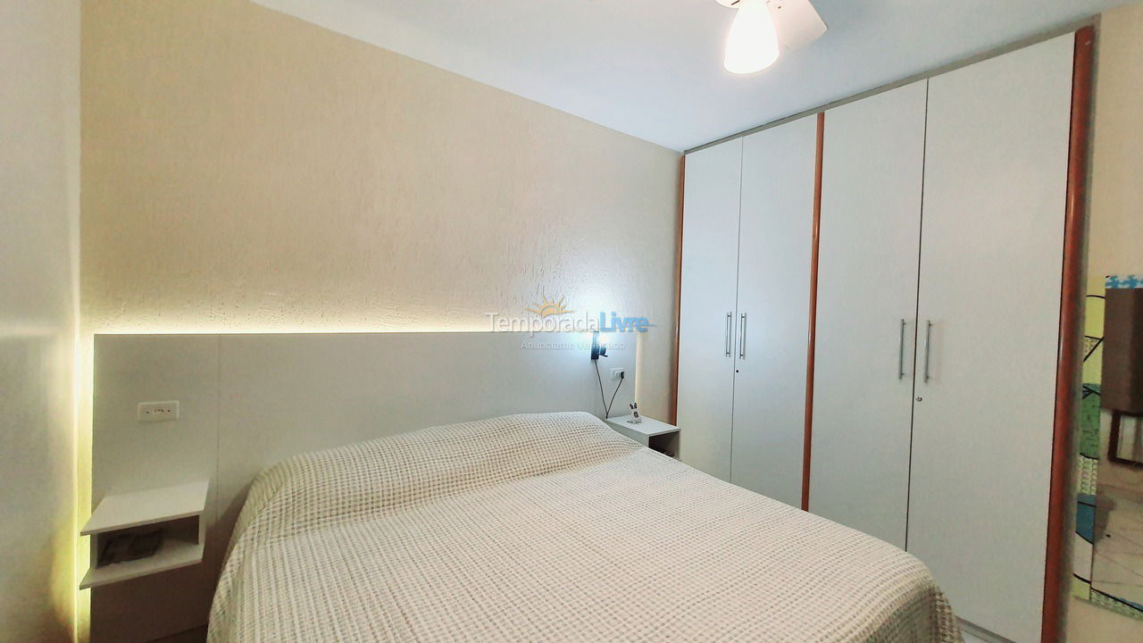 Apartment for vacation rental in Guarujá (Pitangueiras)