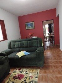 I rent excellent house for season in Ubatuba and weekends.