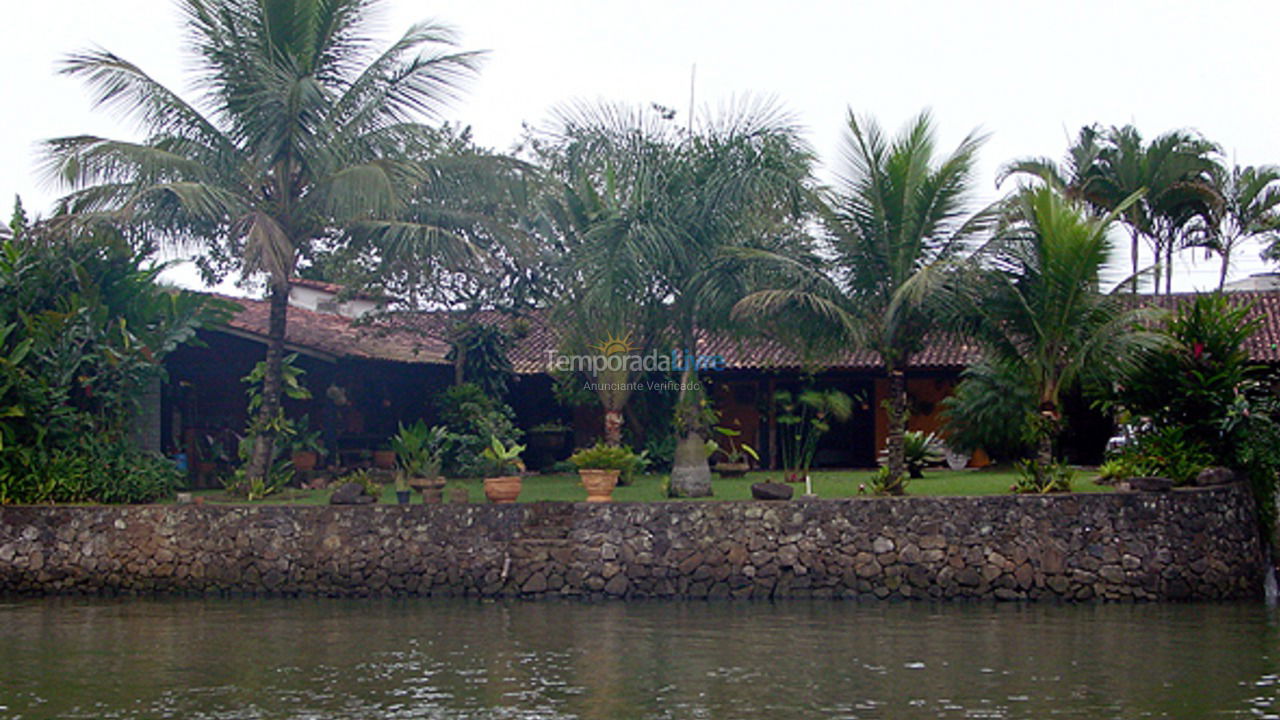 Casa para alquiler de vacaciones em São Sebastião (Barra do Una)