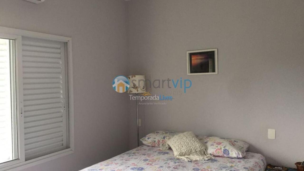 Casa para aluguel de temporada em São Sebastião (Maresias)