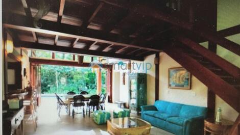 Linda Casa em Toque Toque Pequeno, (4 Suites), Piscina Privativa,...