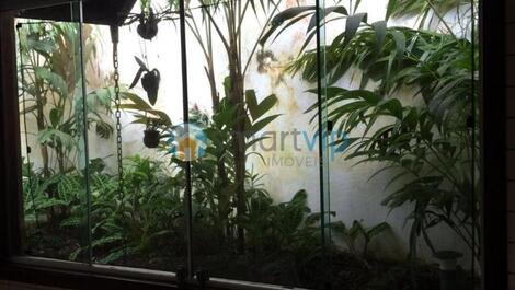 Beautiful house in Condominium in Ubatuba, Praia do Prumirim, 4 Bedrooms (2 S...