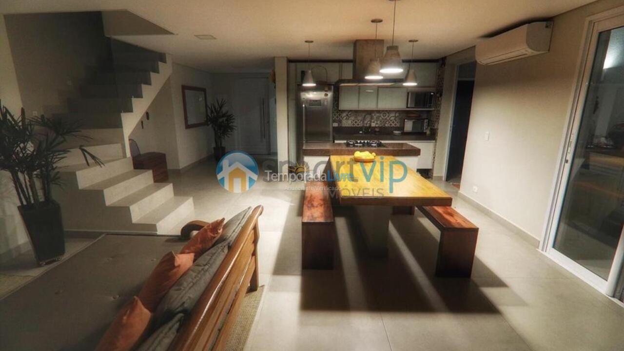 Casa para alquiler de vacaciones em São Sebastião (Maresias)