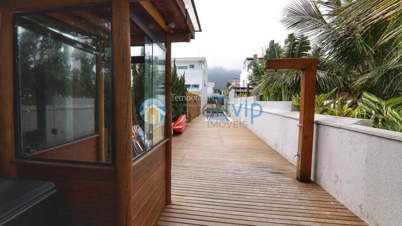 Casa para alquiler de vacaciones em São Sebastião (Maresias)