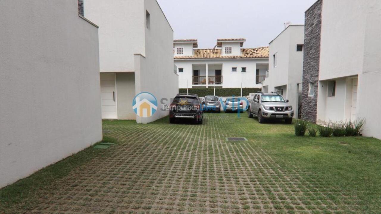 Casa para alquiler de vacaciones em São Sebastião (Maresias)
