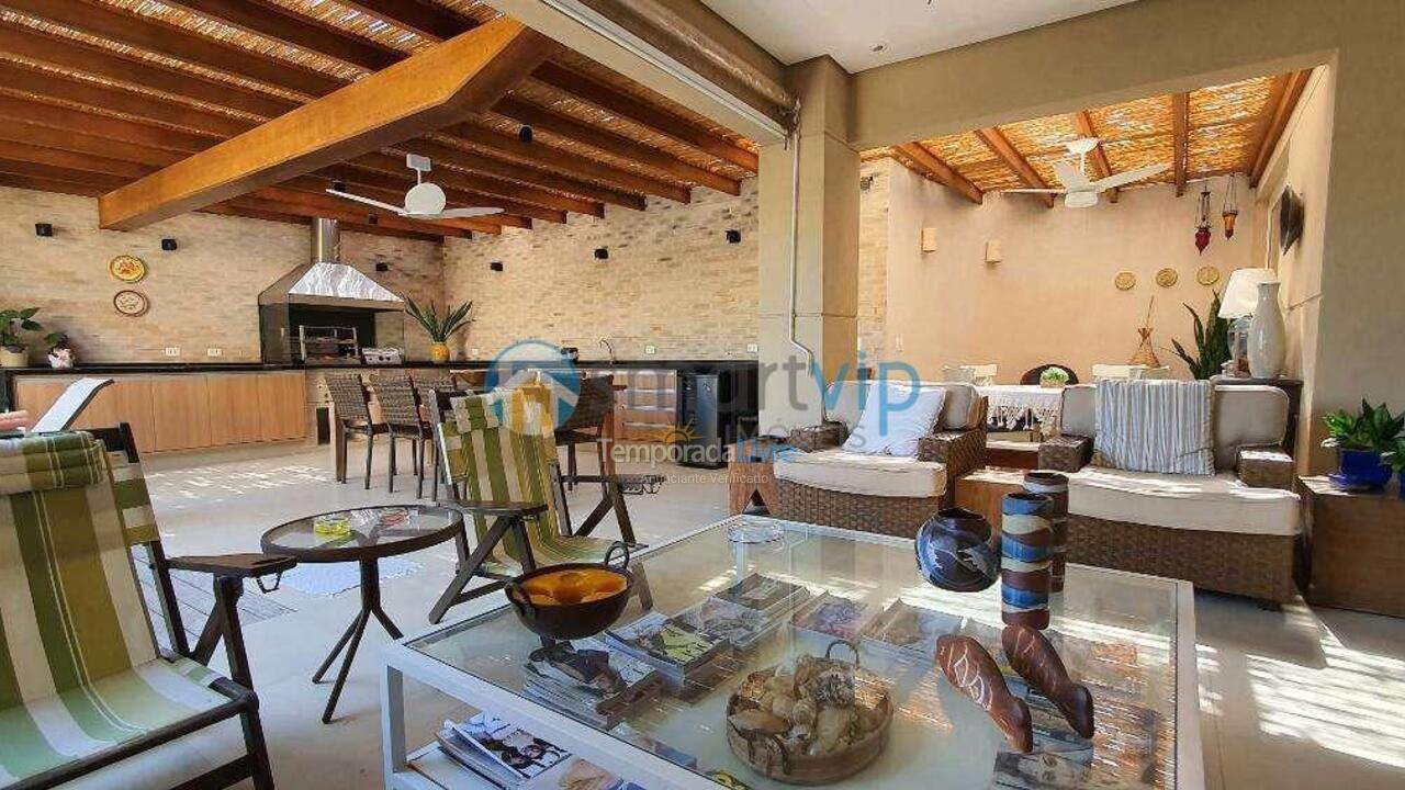 Casa para alquiler de vacaciones em São Sebastião (Praia da Baleia)