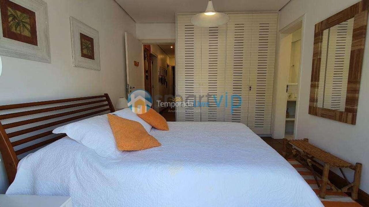 Casa para alquiler de vacaciones em São Sebastião (Praia da Baleia)