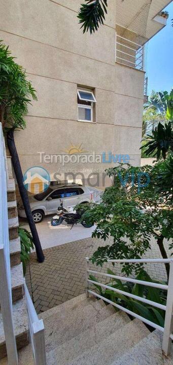 Casa para alquiler de vacaciones em São Sebastião (Praia da Baleia)