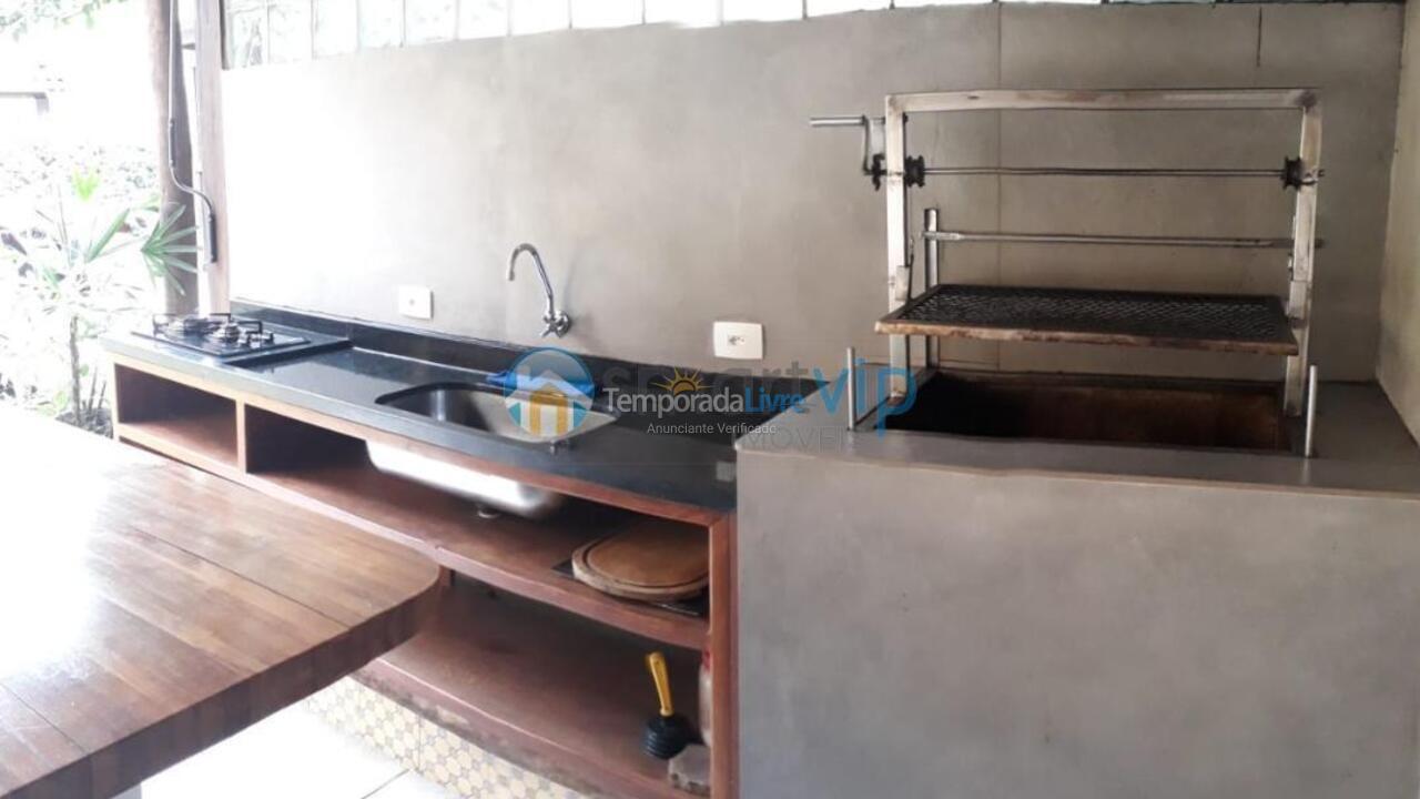 Casa para aluguel de temporada em São Sebastião (Maresias)