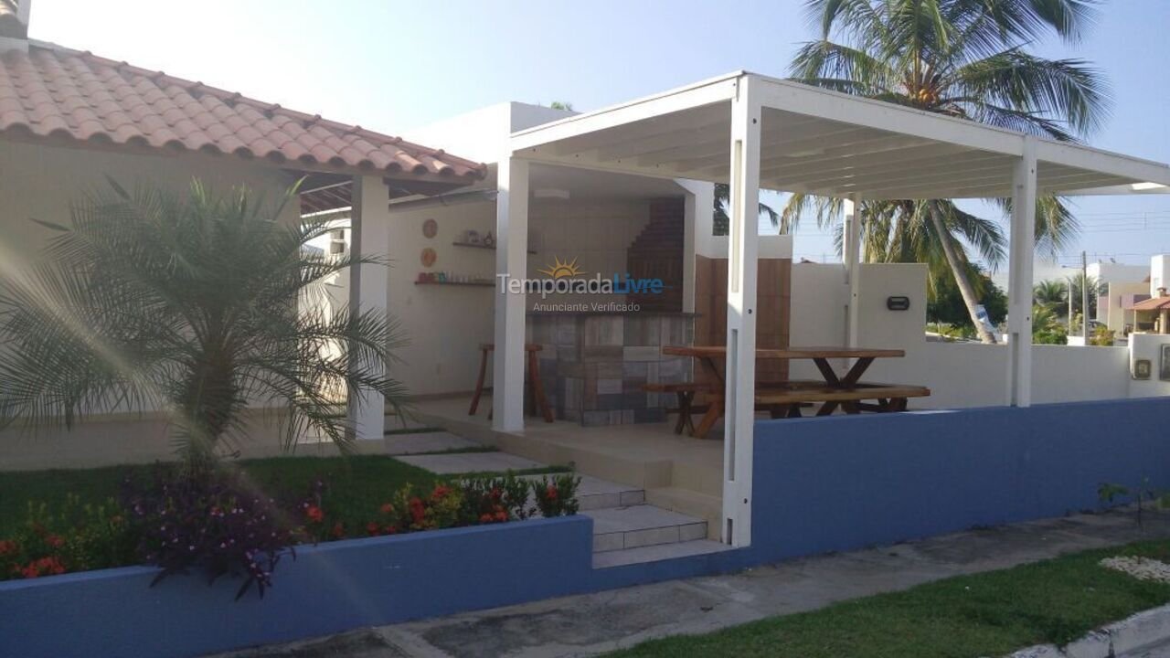 Casa para aluguel de temporada em Barra de São Miguel (Arquipélago do Sol)