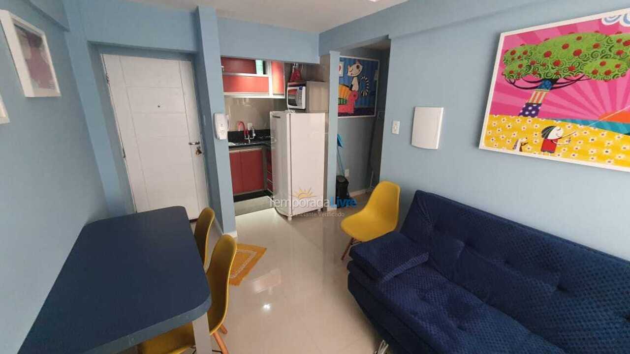 Apartamento para aluguel de temporada em Balneário Camboriú (Praia Central)