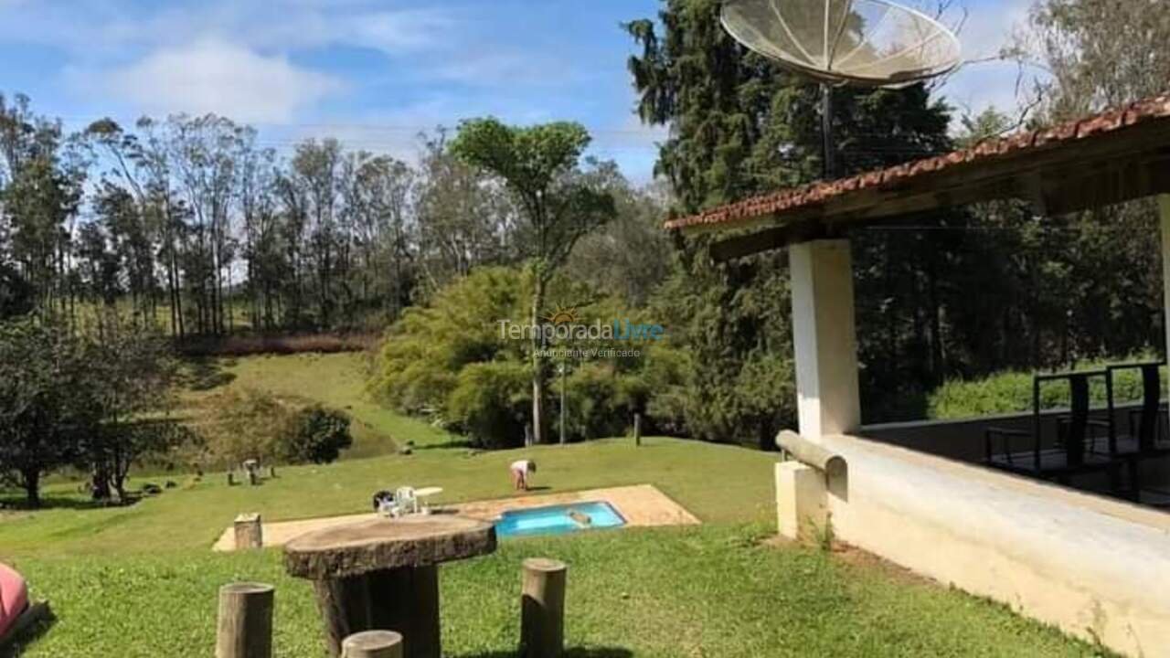 Chácara / sítio para aluguel de temporada em Piedade (Bro Ribeirão Grande)