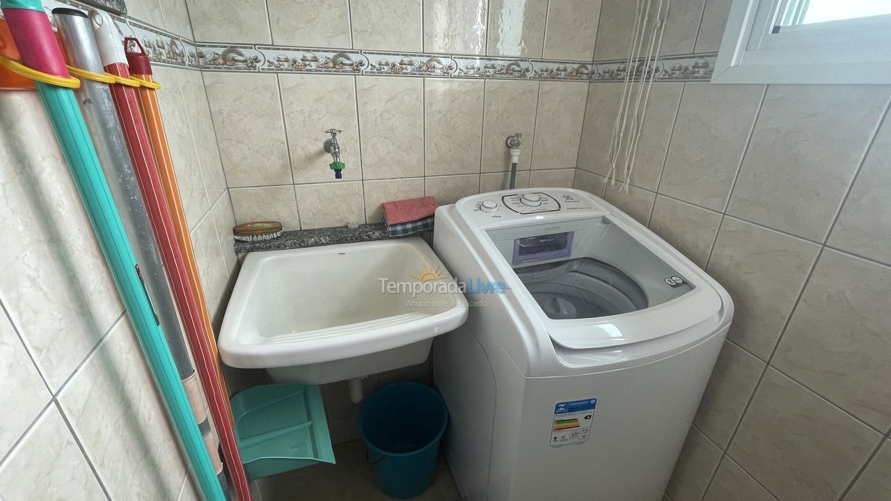 Apartamento para aluguel de temporada em Ubatuba (Praia Grande)