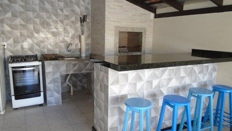 REF 030 House with 4 bedrooms in Bombinhas Centro