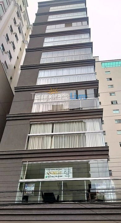 Apartamento para aluguel de temporada em Itapema (Meia Praia)