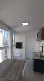 Apartamento com 03 suítes