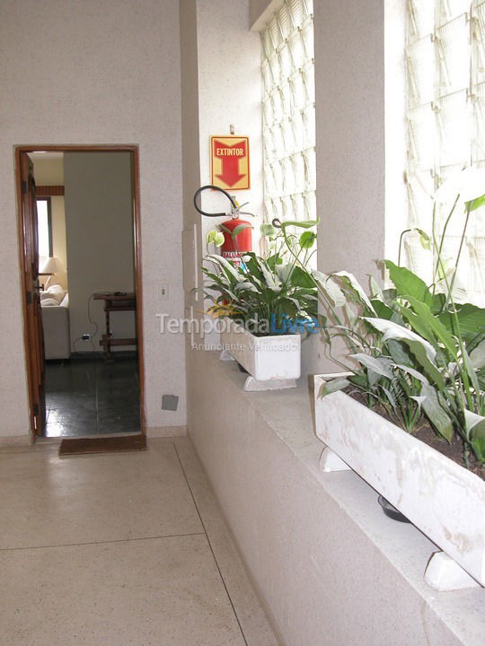 Apartamento para alquiler de vacaciones em Guarujá (Enseada)
