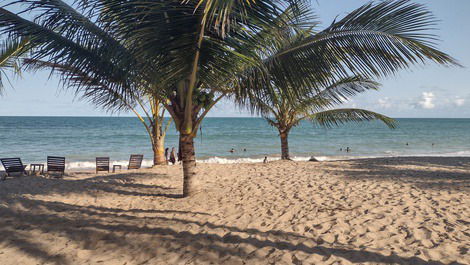 Alugo casa 3/4 sendo um suíte, próximo a praia em Tairu, Vera Cruz-Ba