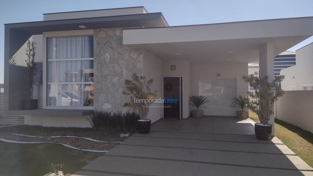 Casa para aluguel de temporada em Porangaba (Porangaba)
