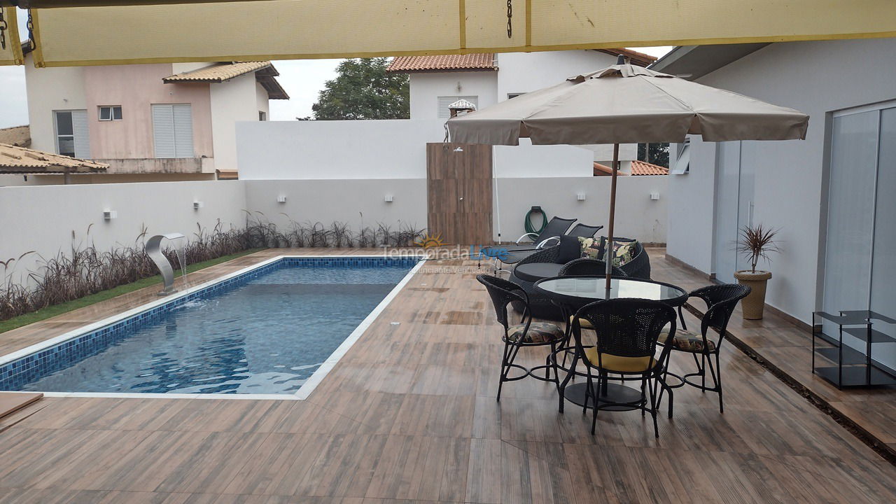 House for vacation rental in Porangaba (Porangaba)