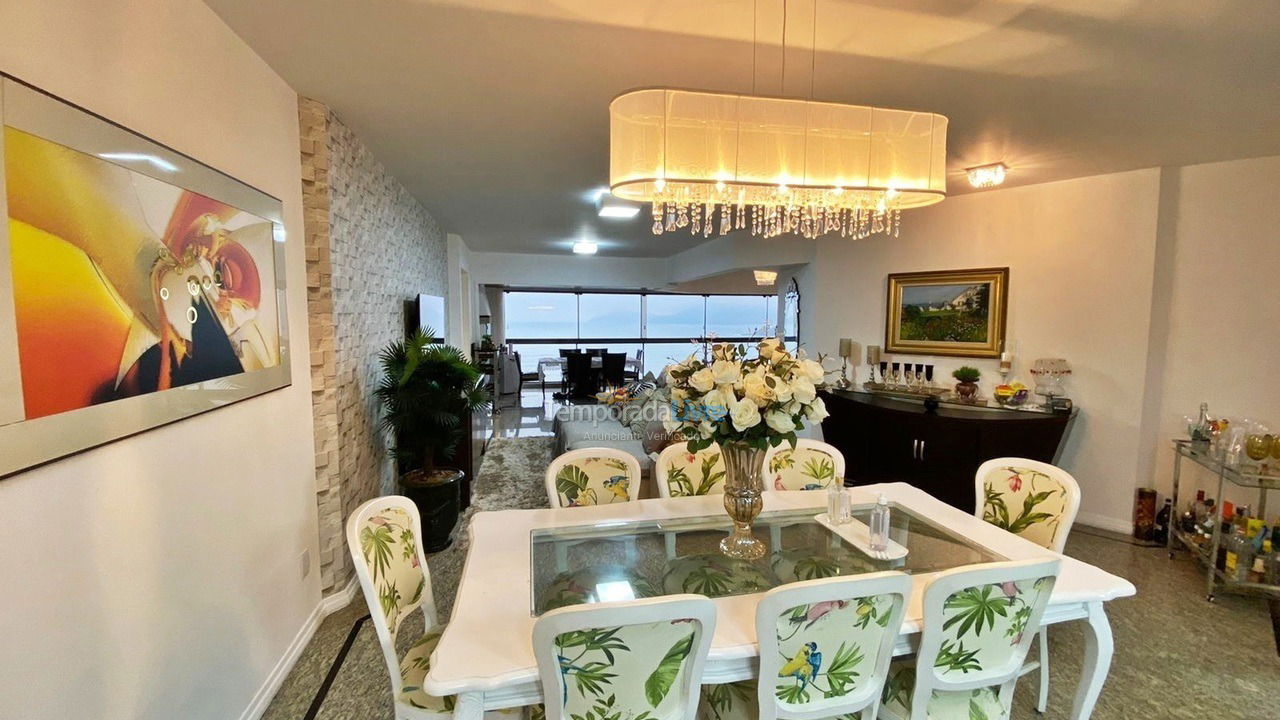 Apartment for vacation rental in Balneário Camboriú (Praia Central)