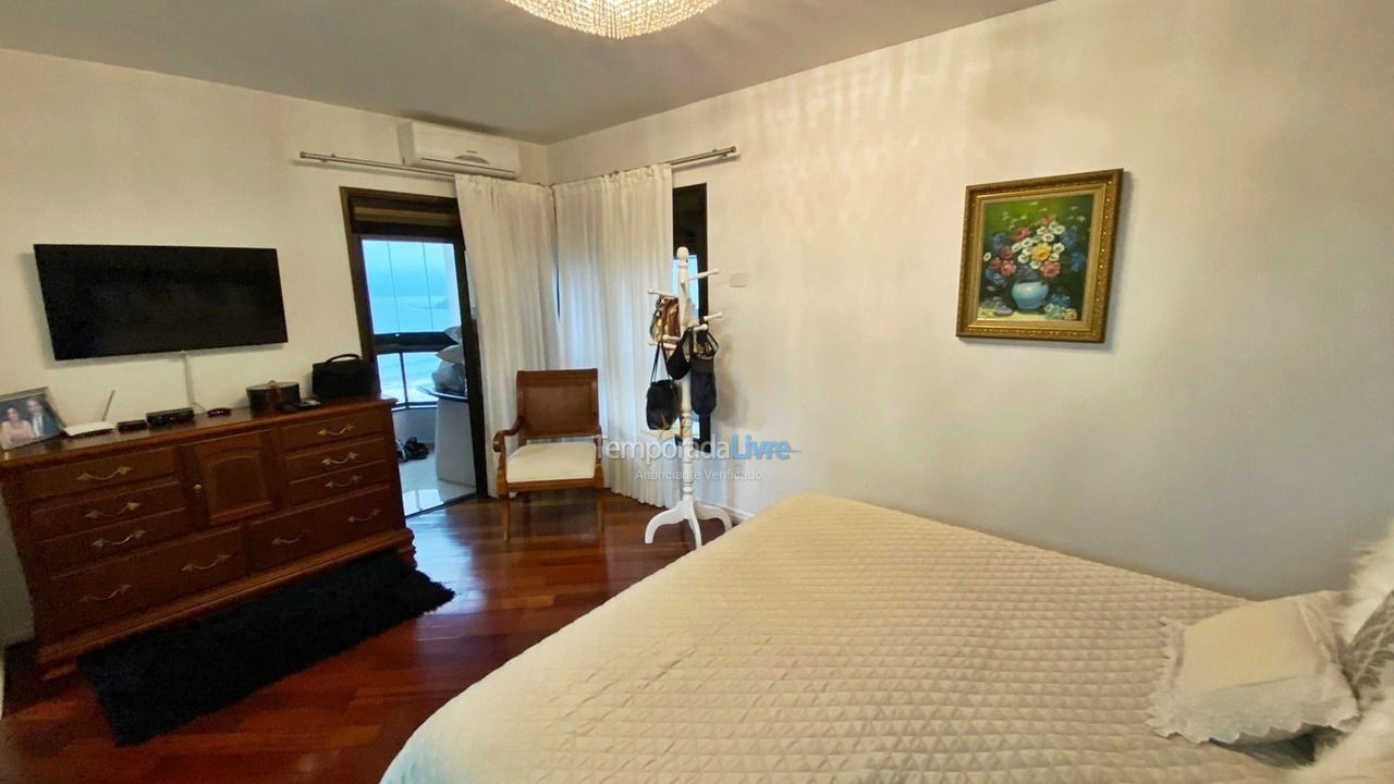 Apartamento para aluguel de temporada em Balneário Camboriú (Praia Central)